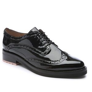 GUNMETAL MARUSHKA WINGTIP OXFORD, size 9